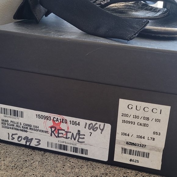 Authentic Vintage Gucci High Heel Sandals, Black/Floral w/ Satin Straps, Size 7 - Picture 7 of 8